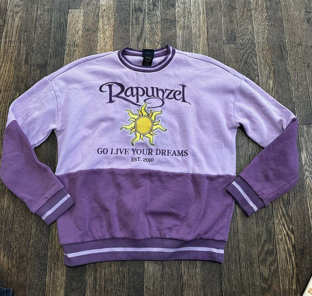 Disney Princess Rapunzel Tangled Go Live Your Dreams Sweatshirt XS